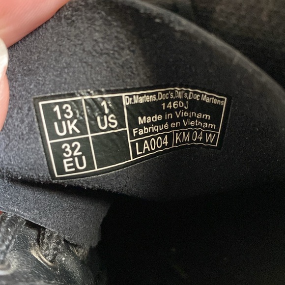 Dr. Martens black zip up combat boot big girl size 1 - Picture 8 of 9